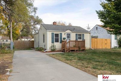 2309 Jefferson Street, House other with 2 bedrooms, 1 bathrooms and null parking in Bellevue NE | Image 1