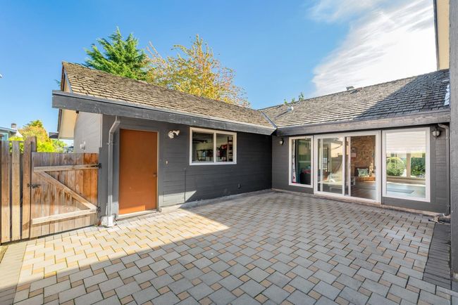 6360 Yeats Crescent, House other with 5 bedrooms, 3 bathrooms and 4 parking in Richmond BC | Image 25