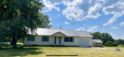 903 Porter Rd, House other with 3 bedrooms, 2 bathrooms and null parking in Bidwell OH | Image 1