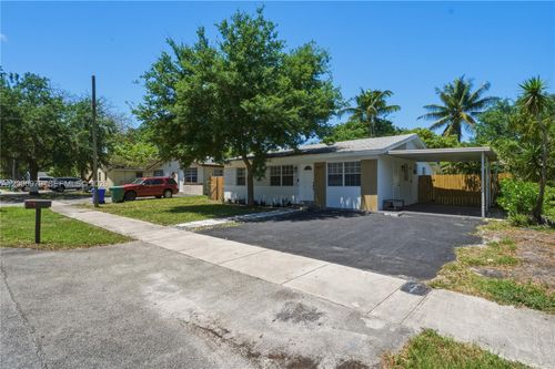 1657 Sw 44th Ave, Fort Lauderdale, FL, 33317-5708 | Card Image