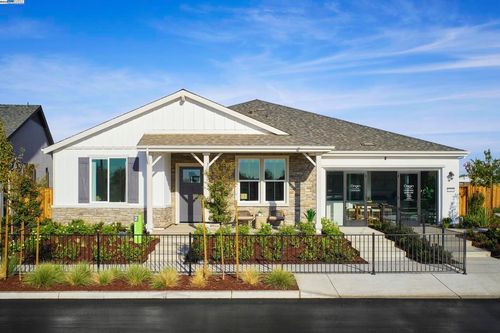 746 Conrad St, Manteca, CA, 95336-2573 | Card Image
