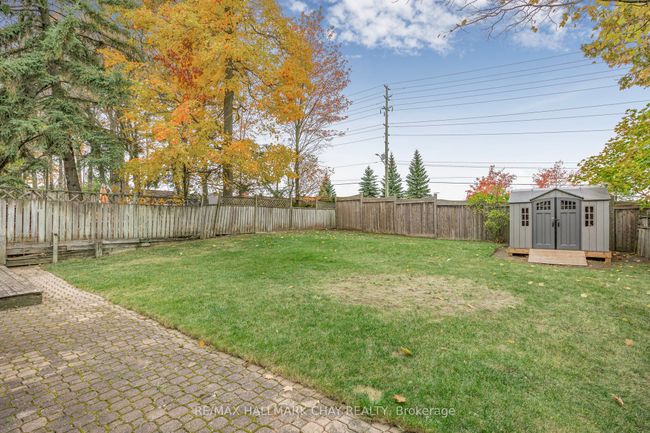 46 Farmingdale Cres, House other with 4 bedrooms, 2 bathrooms and 4 parking in Barrie ON | Image 20