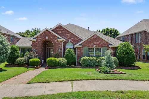 9895 Carriage Hill Lane, Frisco, TX, 75035 | Card Image