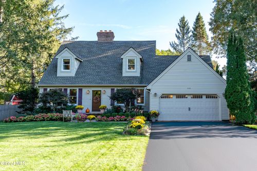 524 Macelroy Rd, Clifton Park, NY, 12065-1007 | Card Image