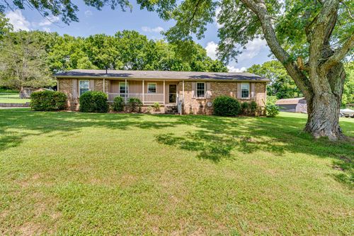 2003 Julie Dr, Mount Juliet, TN, 37122-3223 | Card Image