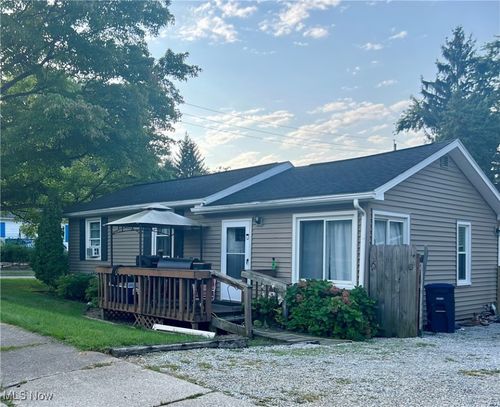 1040 Jean Ave, Akron, OH, 44310-1726 | Card Image
