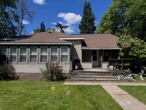 520 W Youngman Street, WAUTOMA, WI, 54982 | Card Image