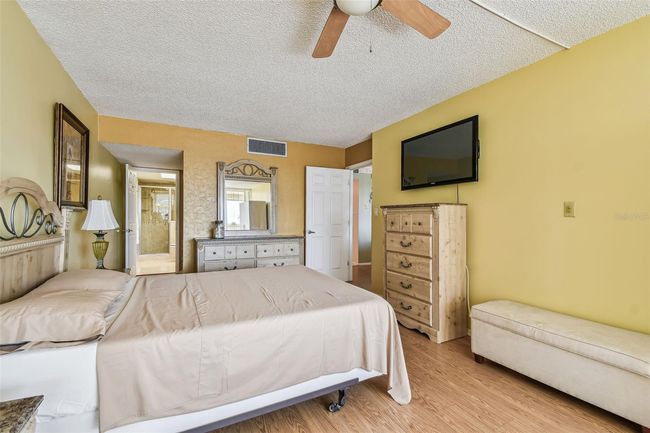 APT-208 - 17920 Gulf Blvd, Condo with 1 bedrooms, 2 bathrooms and null parking in REDINGTON SHORES FL | Image 28