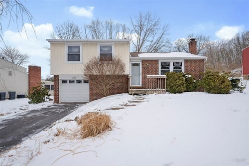 823 Timberwood Dr, Cranberry Twp, PA, 16066 | Card Image