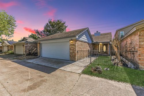 4613 Cashel Glen Dr, Houston, TX, 77069-3515 | Card Image