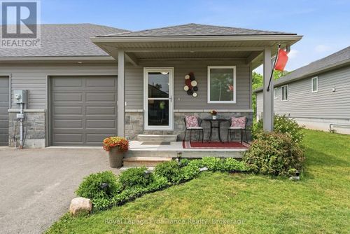 22 Ferris Crt, Campbellford, ON, K0L1L0 | Card Image