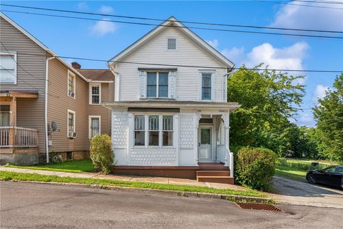 406 George St, Greensburg, PA, 15601-2614 | Card Image