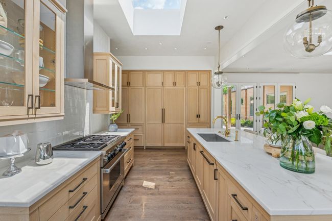 2505 E Lake Of The Isles Pkwy, House other with 5 bedrooms, 7 bathrooms and null parking in Minneapolis MN | Image 31