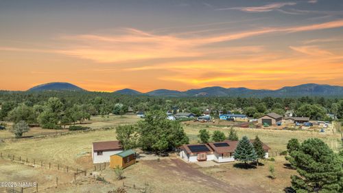 6165 Jerri Lyn Ln, Flagstaff, AZ, 86004-5545 | Card Image