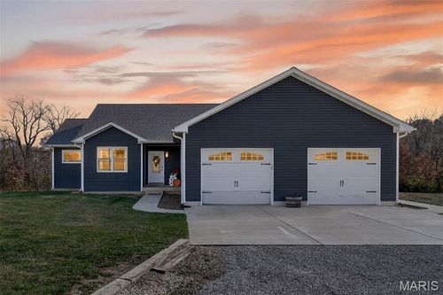 24561 Pike 9262, Clarksville, MO, 63336-2220 | Card Image