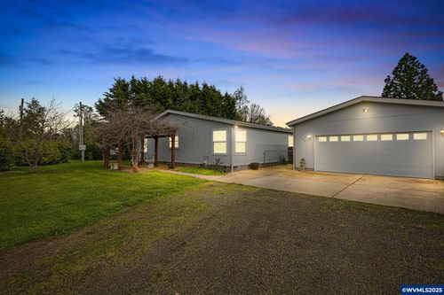 194 Oak St, Monroe, OR, 97456-9483 | Card Image