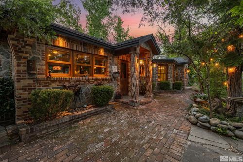 1555 S Marsh Ave, Reno, NV, 89509-3207 | Card Image