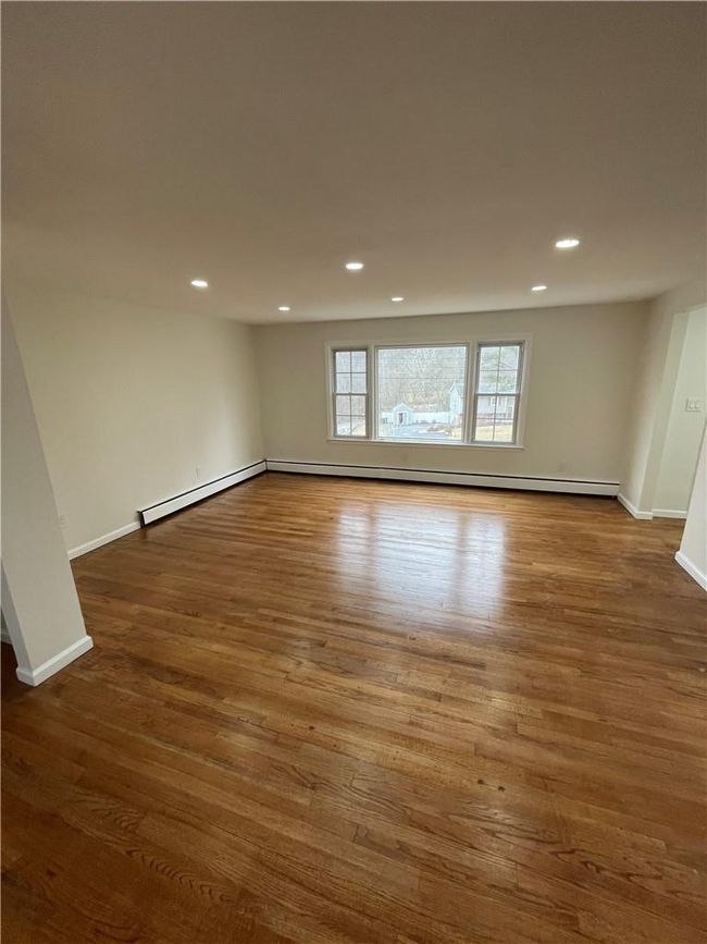 The LivingRoom | Image 14