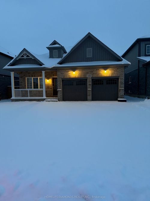 bsmt-131 Crow St, Welland, ON, L3C0G6 | Card Image