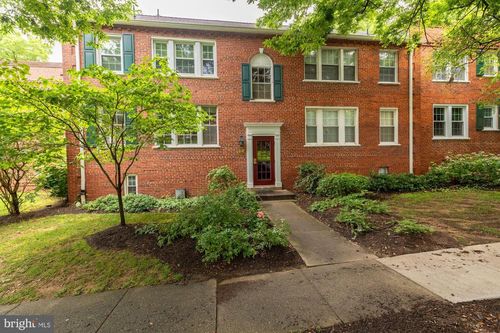 11573-1913 Key Blvd, ARLINGTON, VA, 22201-3230 | Card Image