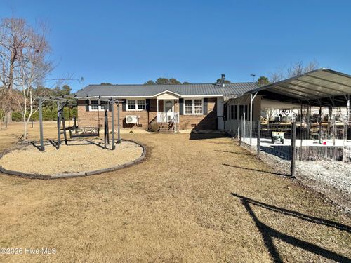 737 Garland Ave, Kinston, NC, 28504-7741 | Card Image