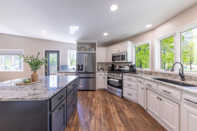 Kitchen | Image 4