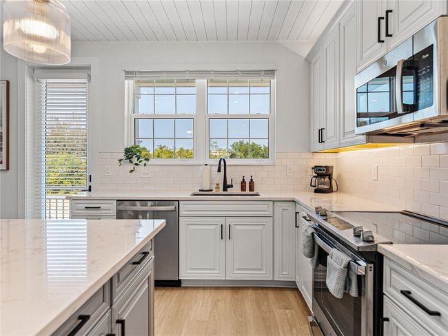 4215 Saltwater Pearl Way, House other with 3 bedrooms, 3 bathrooms and null parking in CORTEZ FL | Image 28