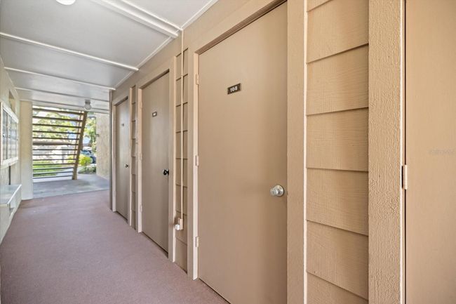 APT-108 - 752 White Pine Tree Rd, Condo with 2 bedrooms, 2 bathrooms and null parking in VENICE FL | Image 36