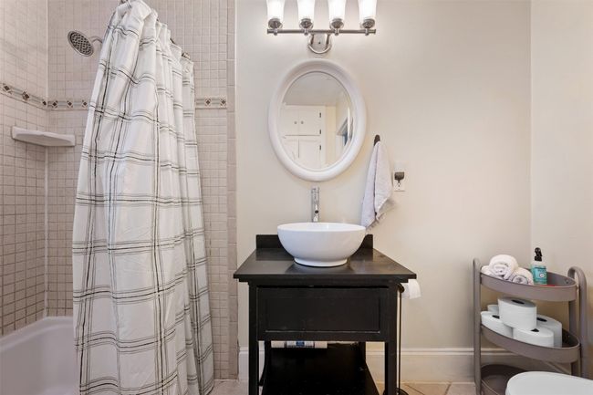 Full bath with linen closet. | Image 23