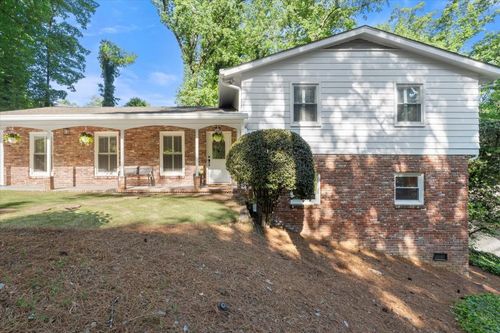5650 Colton Dr, Atlanta, GA, 30342-1363 | Card Image