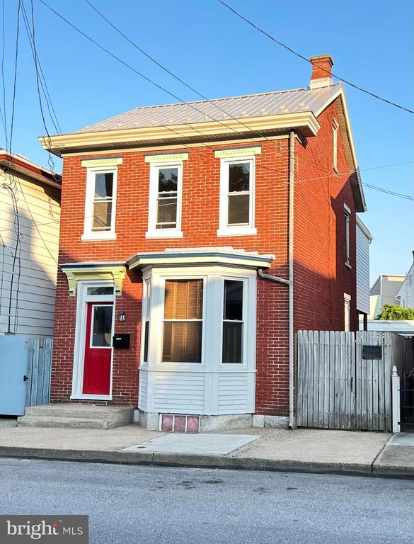 Bedford St, Carlisle, PA 17013