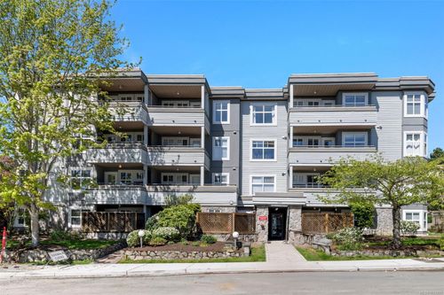 204-1580 Christmas Ave, Saanich, BC, V8P2X2 | Card Image