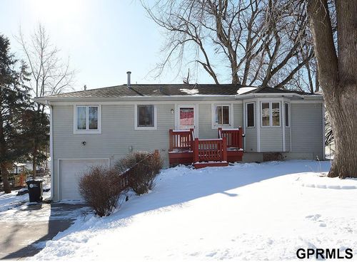 12421 Frances Cir, Omaha, NE, 68144-2724 | Card Image