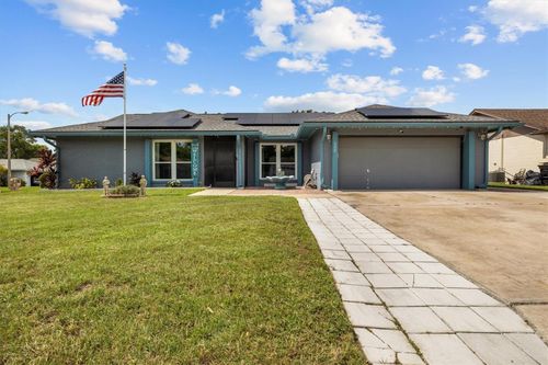 704 Butternut Pl, Lakeland, FL, 33813-3607 | Card Image