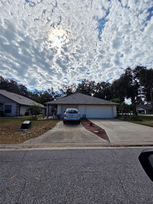 860 Brimfield Ct, PORT ORANGE, FL, 32127-9215 | Card Image