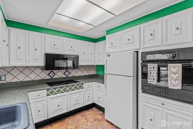 44A - 44 Concord Ln, Home with 2 bedrooms, 1 bathrooms and null parking in Monroe NJ | Image 9