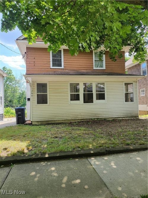 1264 Pondview Ave, Akron, OH, 44305-3366 | Card Image