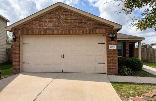 12711 Mystic Water Ln, Houston, TX, 77044-1070 | Card Image