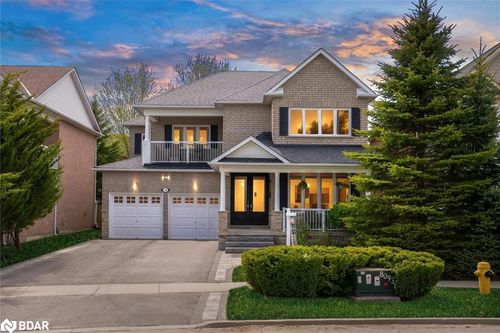 102 Herrema Blvd, Uxbridge, ON, L9P1X6 | Card Image