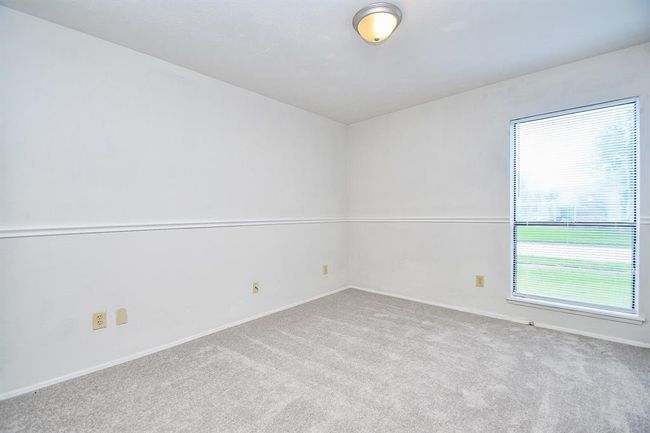 6915 Jeb Stuart Dr, House other with 3 bedrooms, 2 bathrooms and 1 parking in Richmond TX | Image 12
