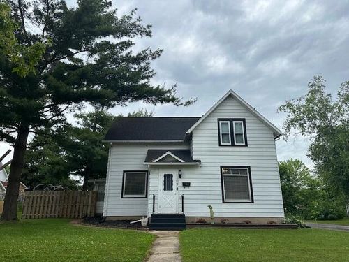 109 Jackson St, Fort Atkinson, WI, 53538-1603 | Card Image