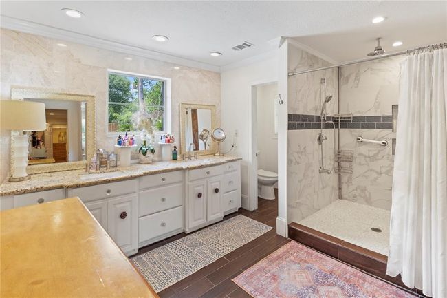 8220 Wateka Cir, House other with 4 bedrooms, 3 bathrooms and null parking in Houston TX | Image 19