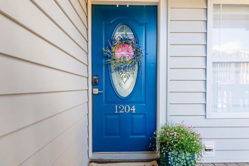 1204-2414 Lake Park Rd, Lexington, KY, 40502-1342 | Card Image