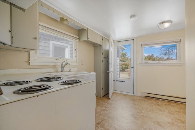 7 Shawmut St, House other with 3 bedrooms, 2 bathrooms and 5 parking in Fairhaven MA | Image 21