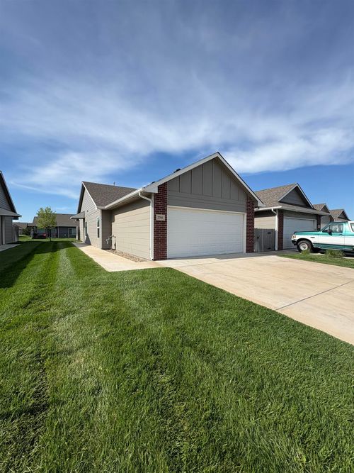 2703-2701-2703 W 55th St N, Wichita, KS, 67204-5461 | Card Image