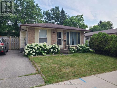 39 Ardsley Rd, London, ON, N6G3J4 | Card Image