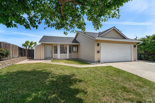 316 Sea Mist Dr, Vallejo, CA, 94591-7750 | Card Image