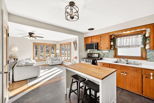 302 Buckingham Lane, Madison, WI, 53714 | Card Image