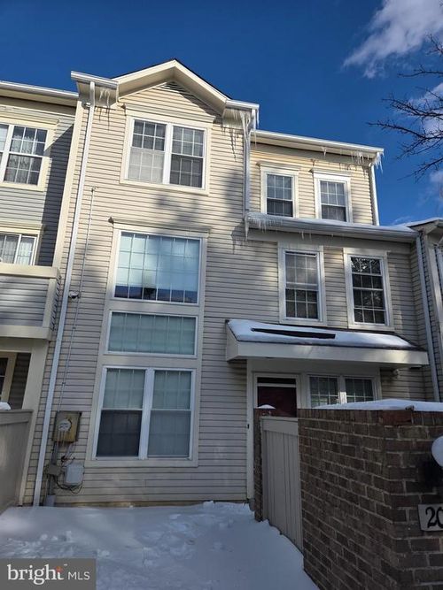 20003 Canebrake Ct, Montgomery Village, MD, 20886-4943 | Card Image