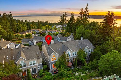 11017 Villa Rosa Ln, Mukilteo, WA, 98275-4886 | Card Image